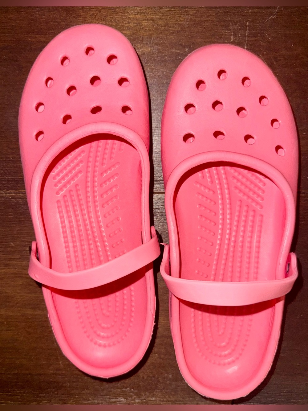 Crocs Mary Jane Shoes Women’s Size 8 Pink / Coral color Slip-On Comfort Clogs - Picture 2 of 4